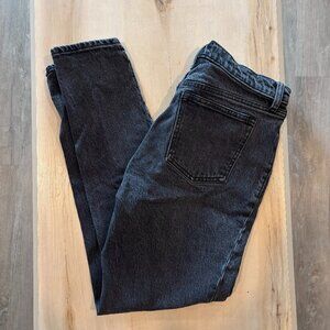 Abercrombie Curve Love Mid Rise 90s Straight Jean Size 26 Short